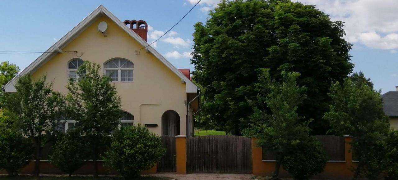 Gesztenye Vendeghaz Ságvár Dış mekan fotoğraf